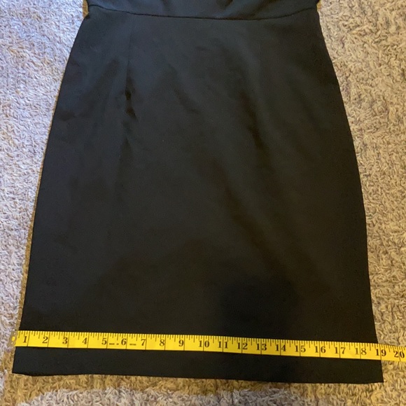 Black formal dress size 6 - Picture 8 of 16
